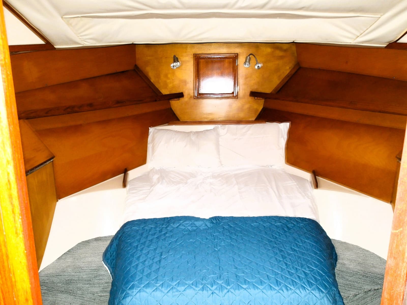 1990 Shannon Voyager 36 - Photo 41