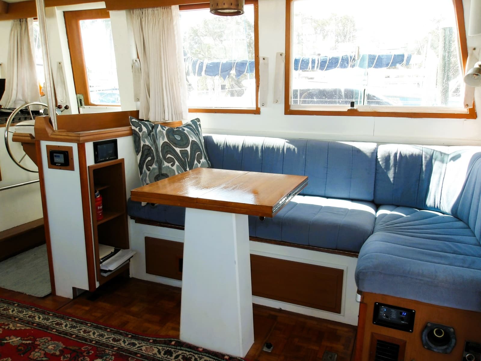 1990 Shannon Voyager 36 - Photo 30