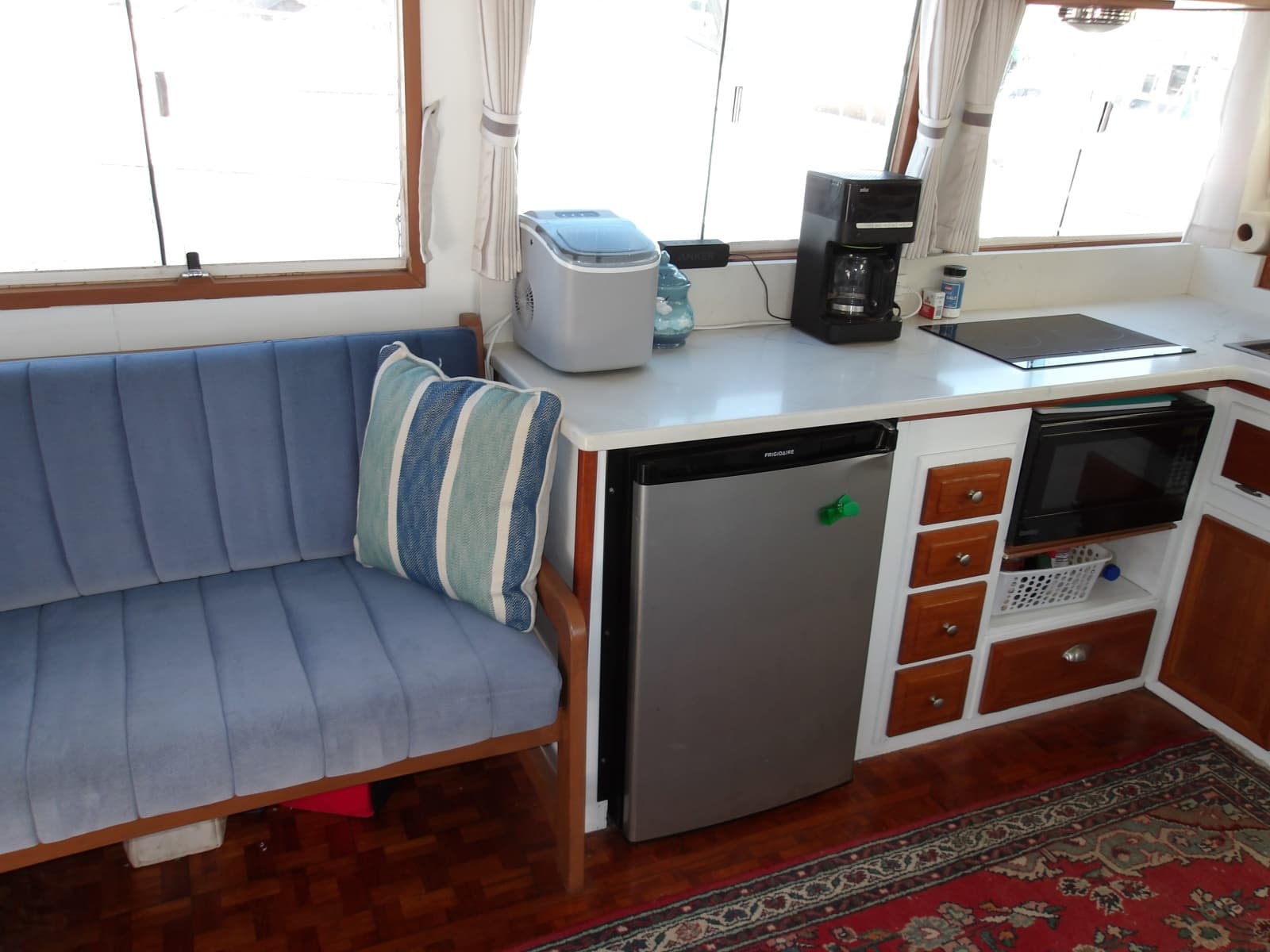 1990 Shannon Voyager 36 - Photo 42