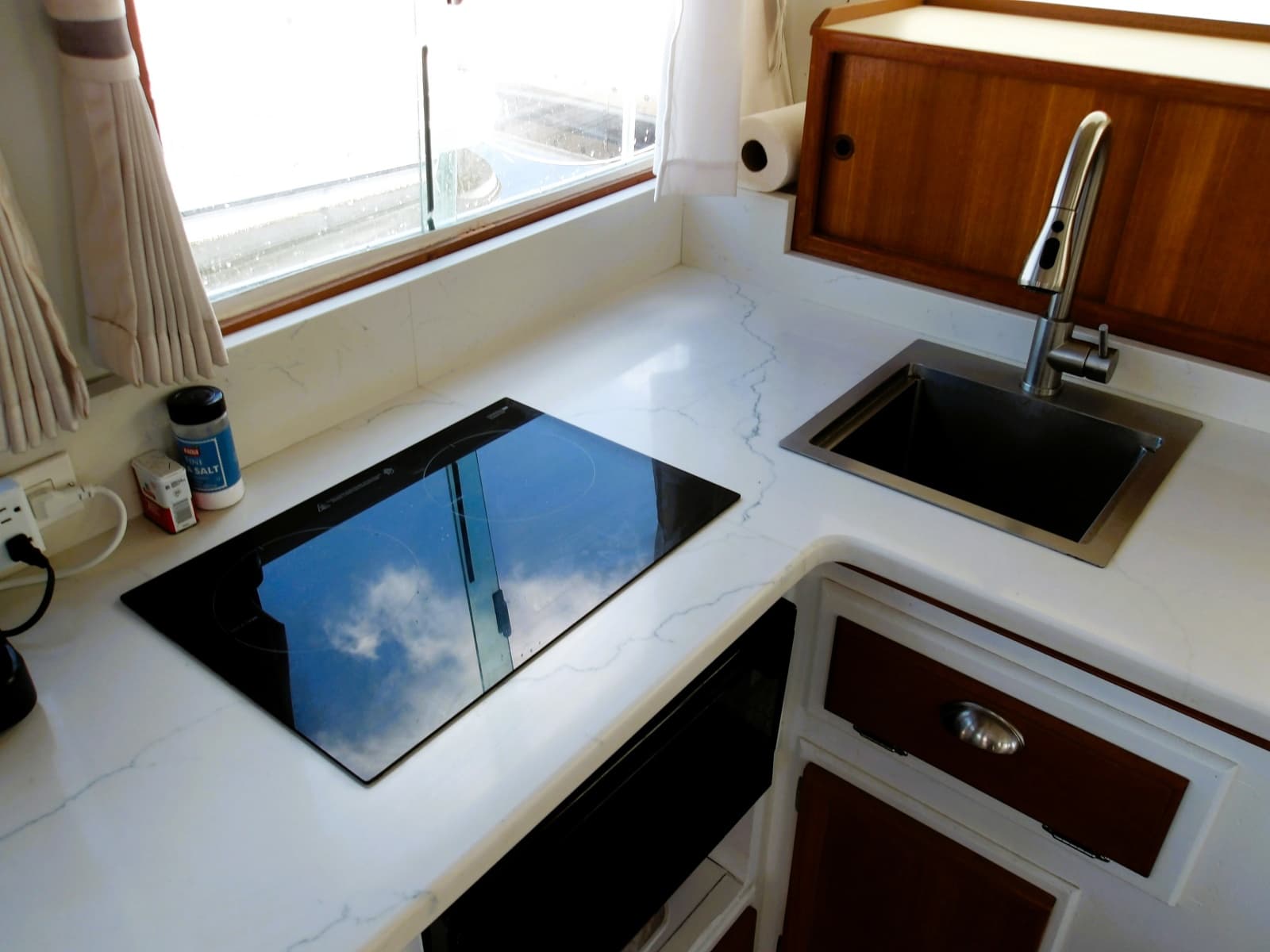 1990 Shannon Voyager 36 - Photo 33