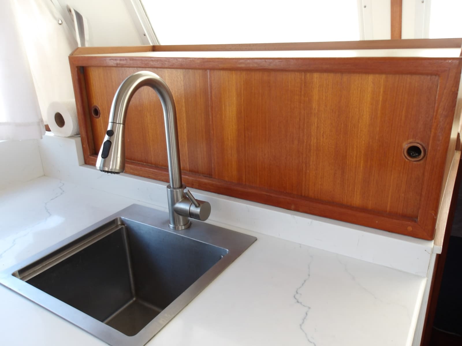 1990 Shannon Voyager 36 - Photo 34