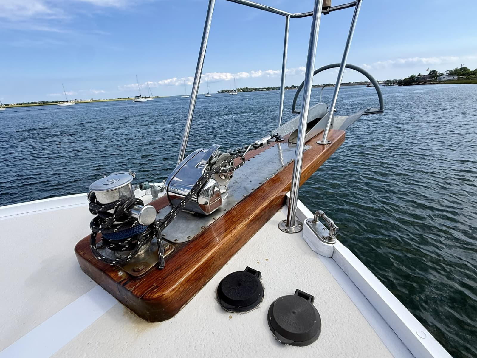 1987 Wilbur Flybridge Cruiser - Photo 26