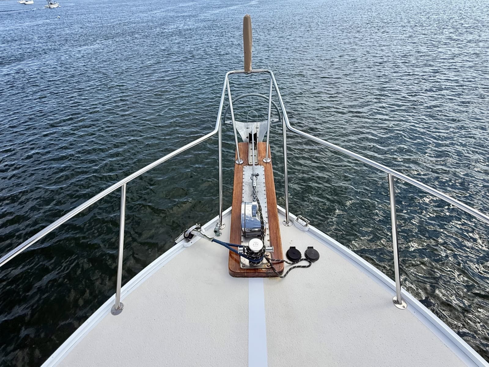 1987 Wilbur Flybridge Cruiser - Photo 25