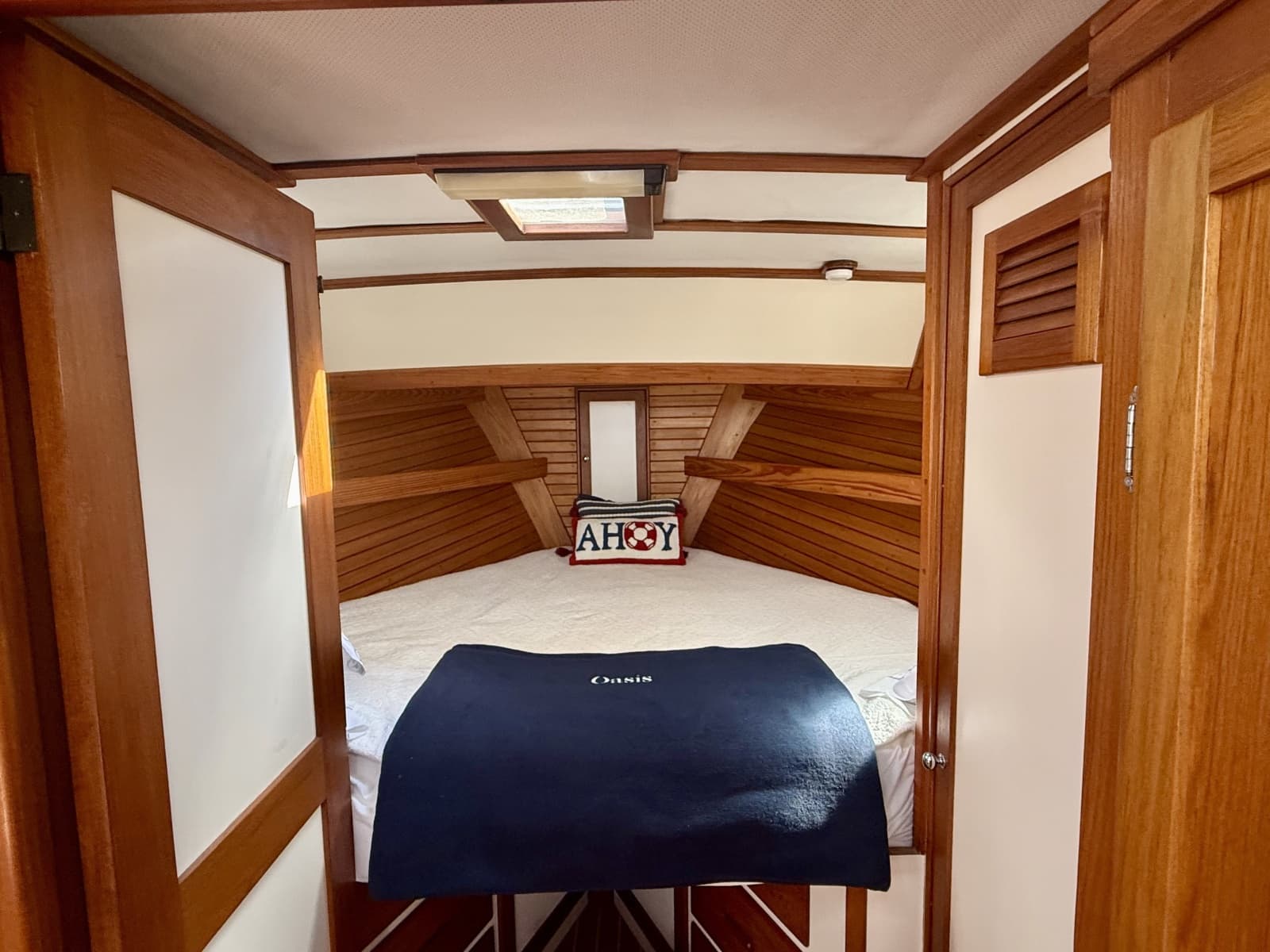 1987 Wilbur Flybridge Cruiser - Photo 57