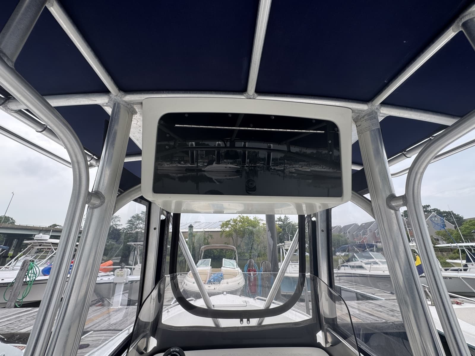 2007 Sea Hunt Triton 220 - Photo 10