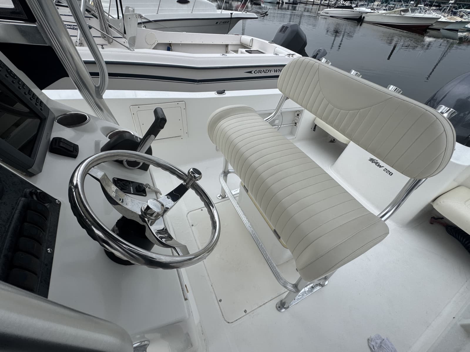 2007 Sea Hunt Triton 220 - Photo 7