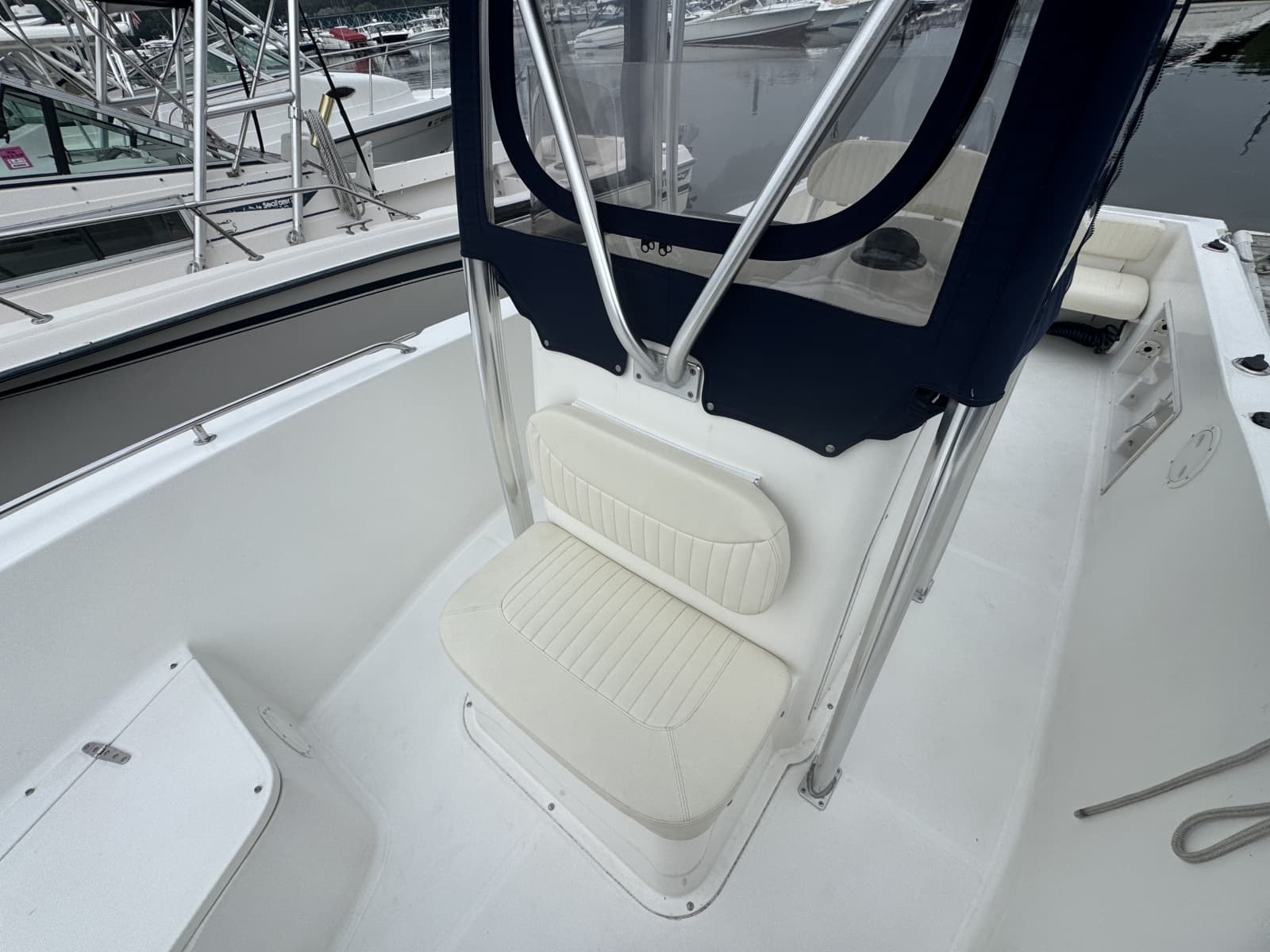 2007 Sea Hunt Triton 220 - Photo 11