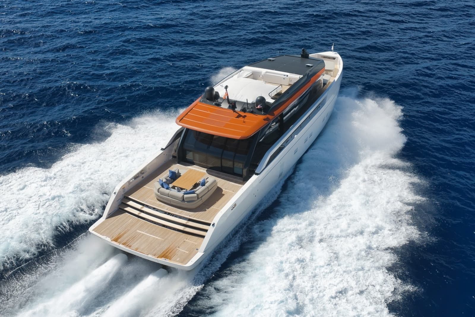 2026 Sanlorenzo SP92 - Photo 4