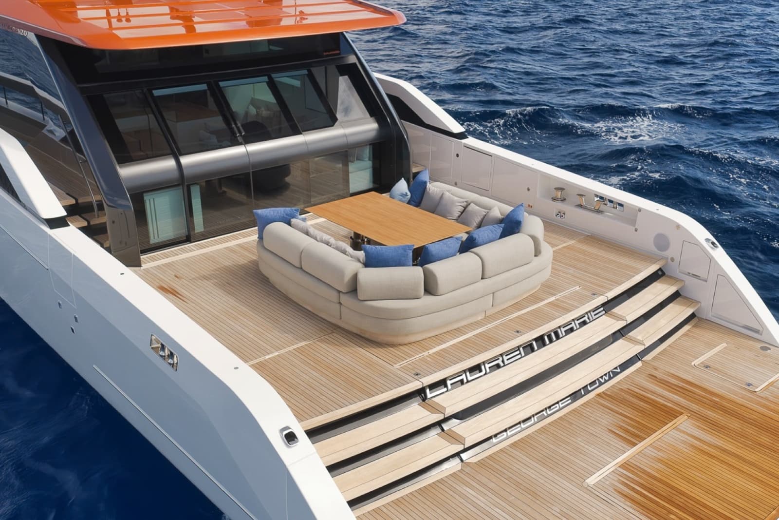 2026 Sanlorenzo SP92 - Photo 14