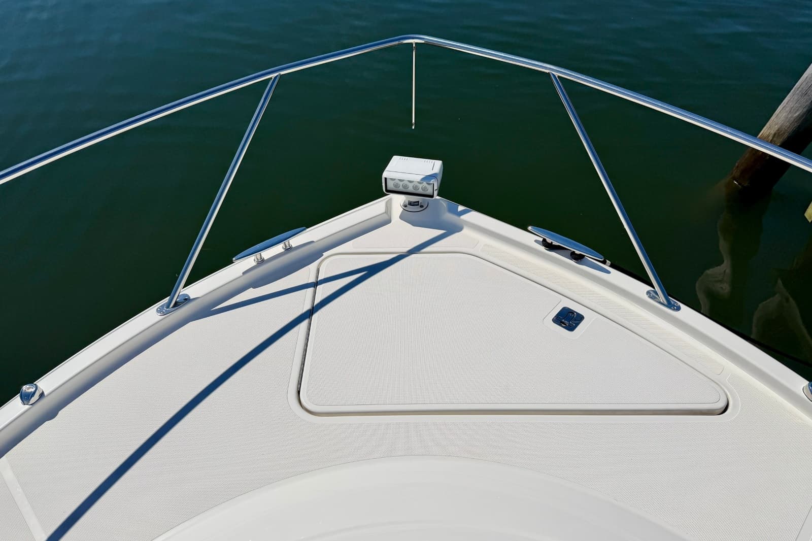 2020 Tiara Yachts C39 Coupe - Photo 50