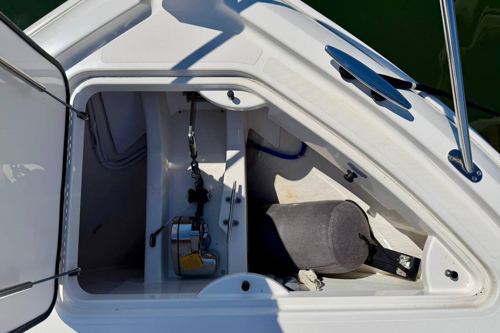 2020 Tiara Yachts C39 Coupe - Photo 49