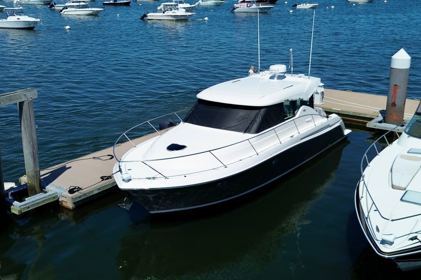 2020 Tiara Yachts C39 Coupe - Photo 69