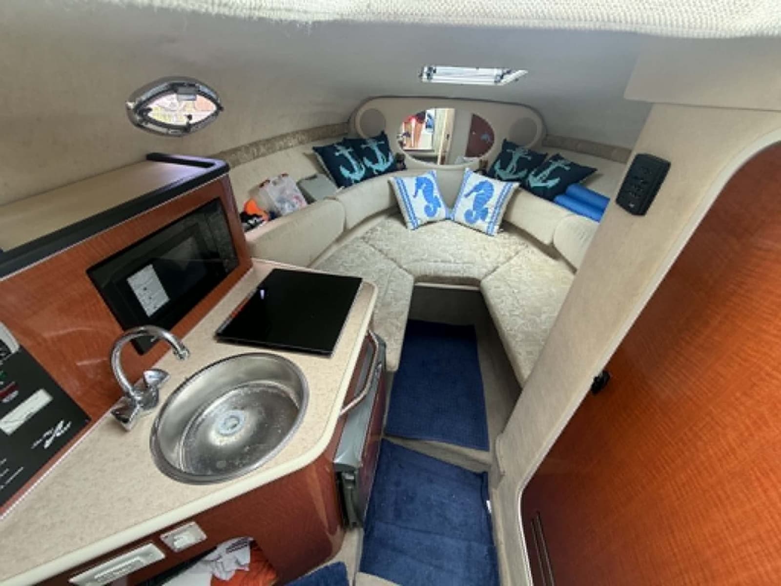 2004 Sea Ray 240 Sundancer - Photo 31