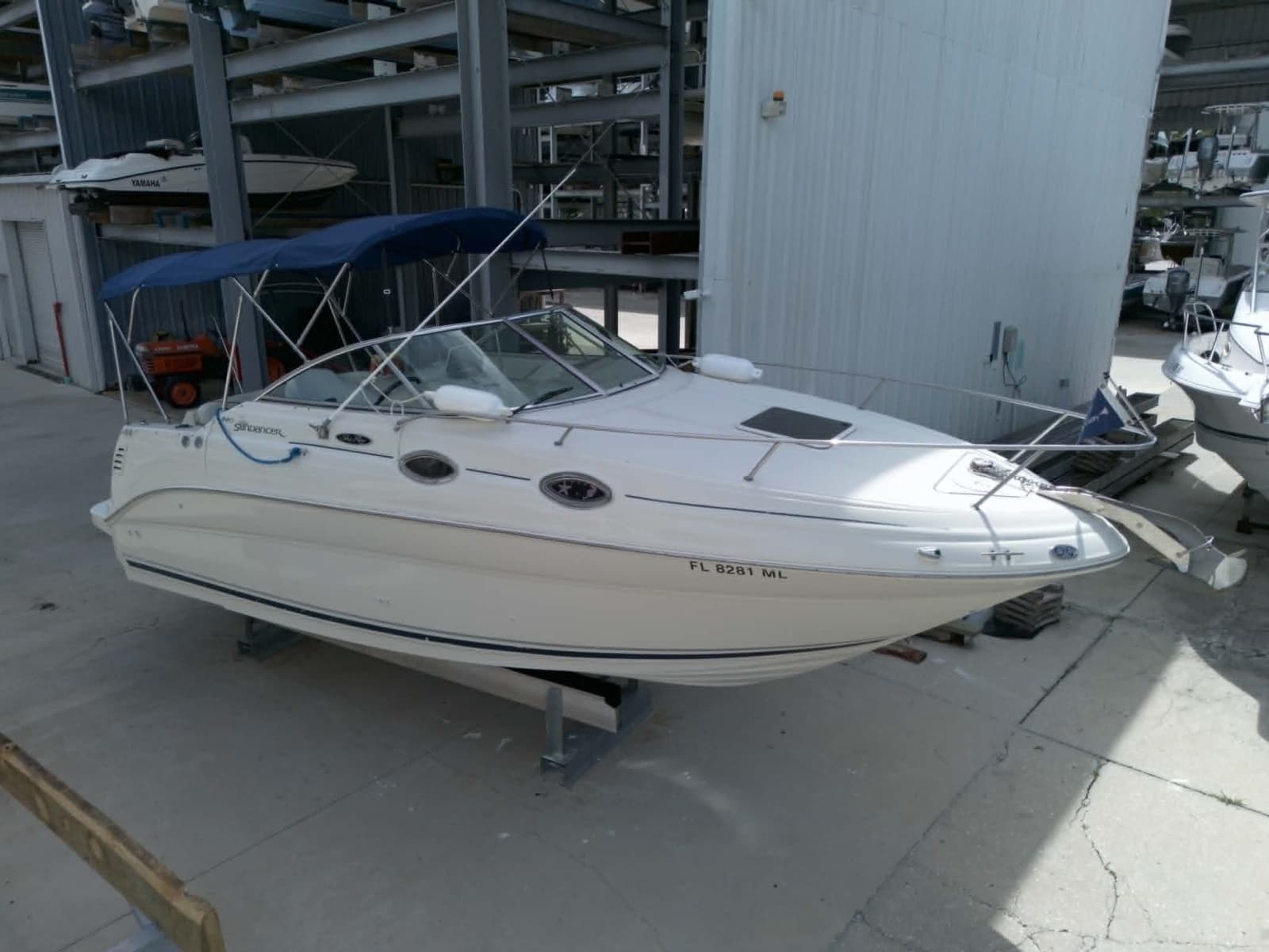 2004 Sea Ray 240 Sundancer - Photo 9