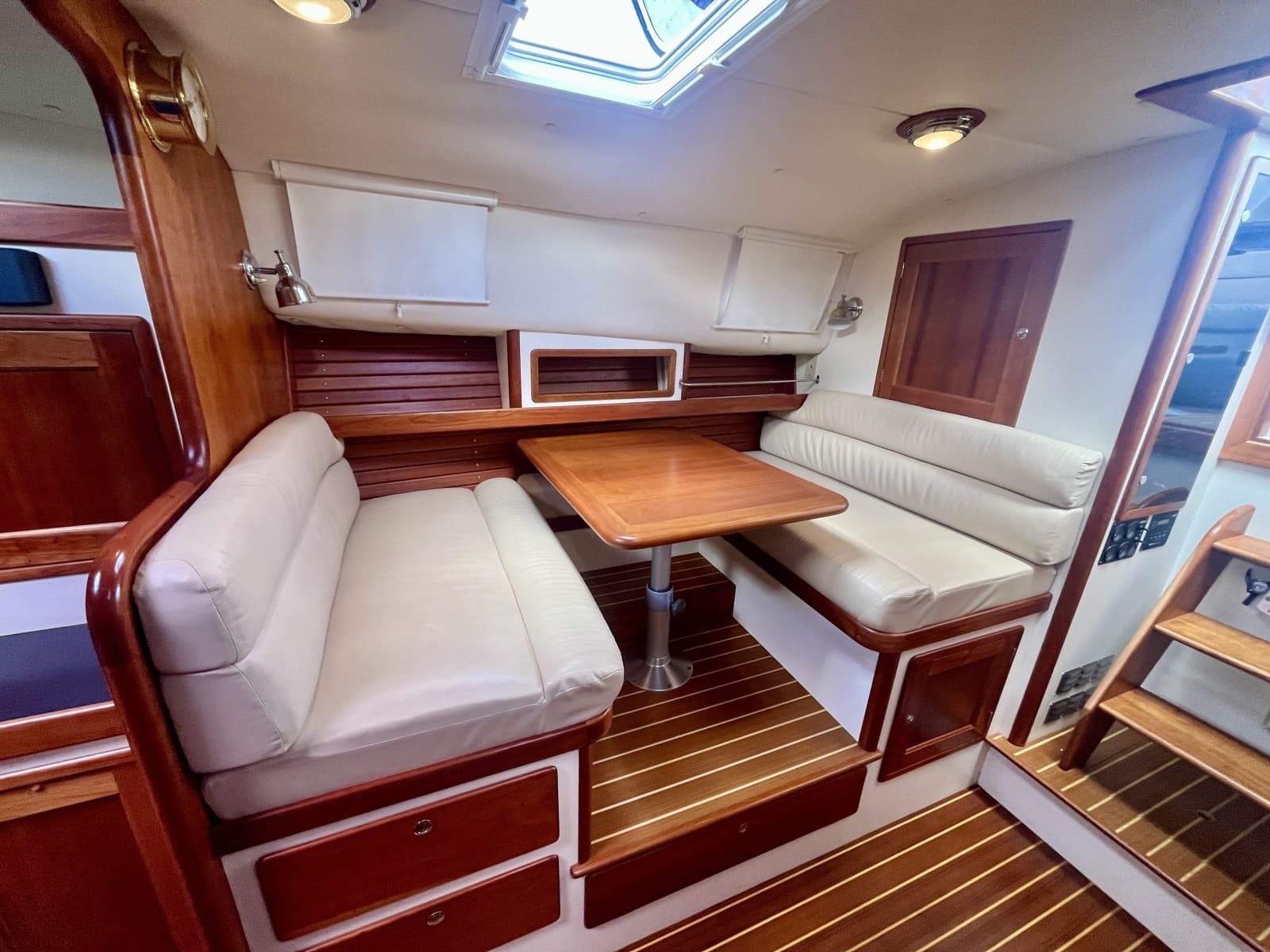 2001 Little Harbor Whisper Jet 38 Prop - Photo 24
