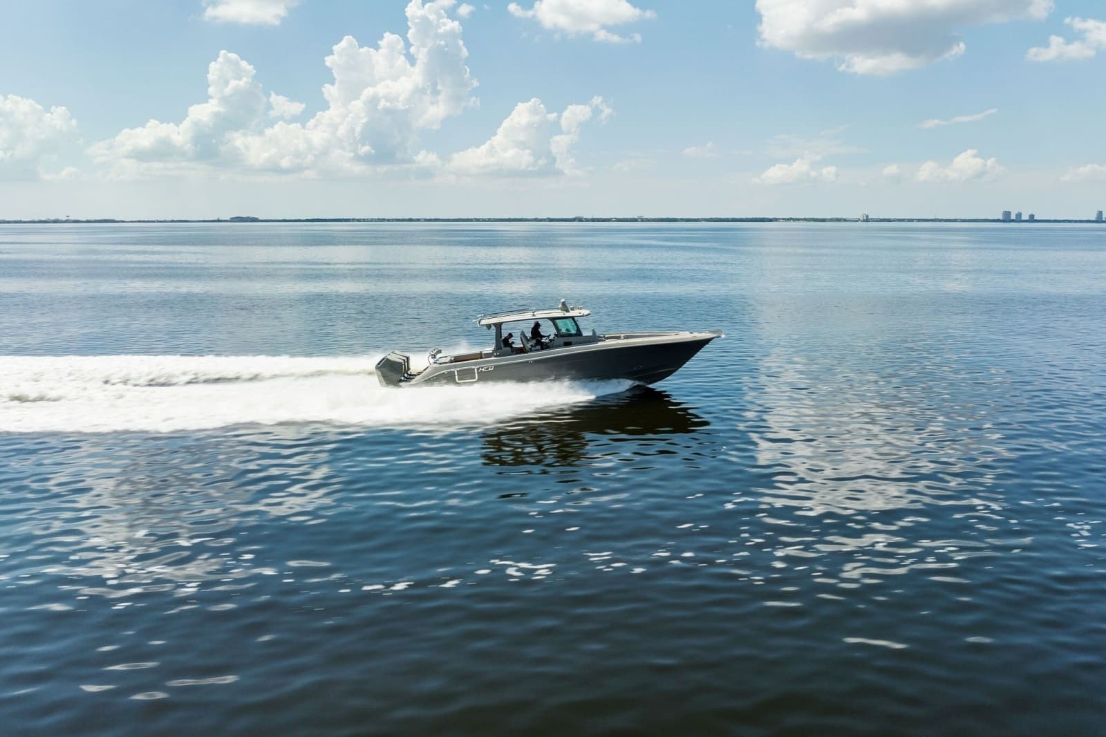 2023 HCB 42 Lujo - Photo 4