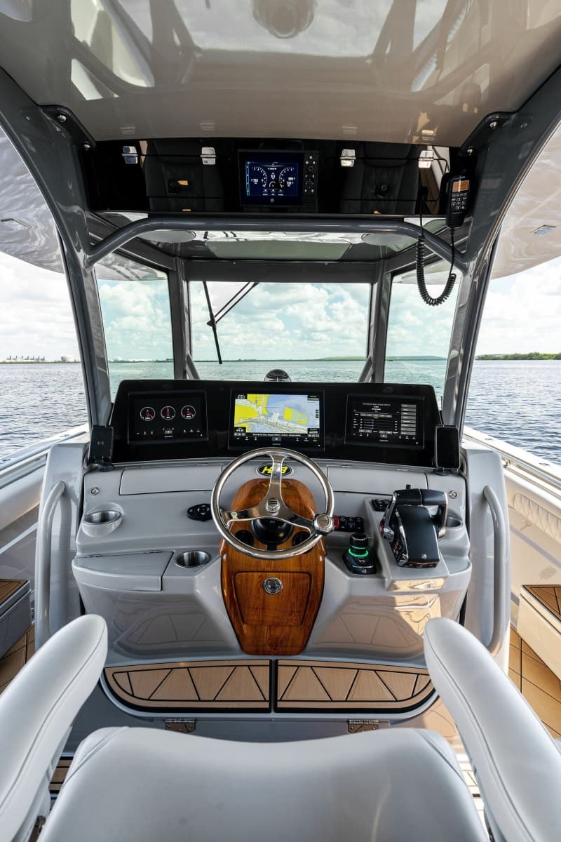 2023 HCB 42 Lujo - Photo 35