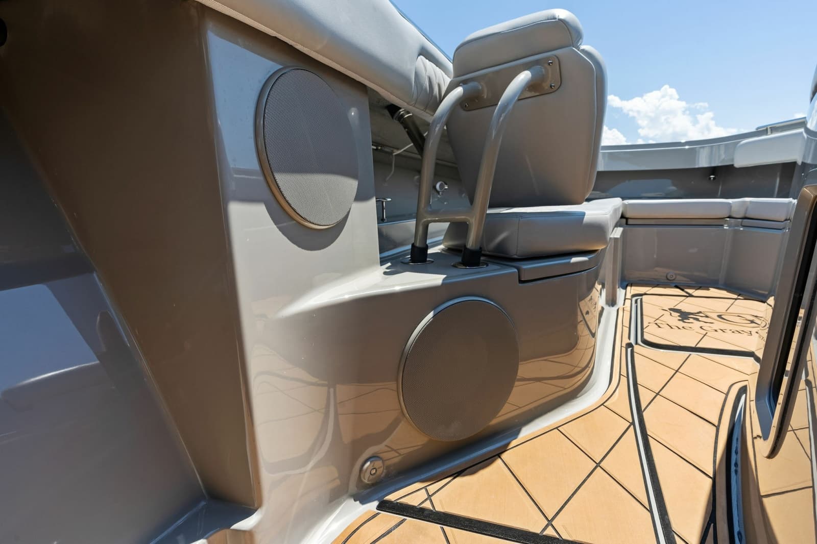 2023 HCB 42 Lujo - Photo 18
