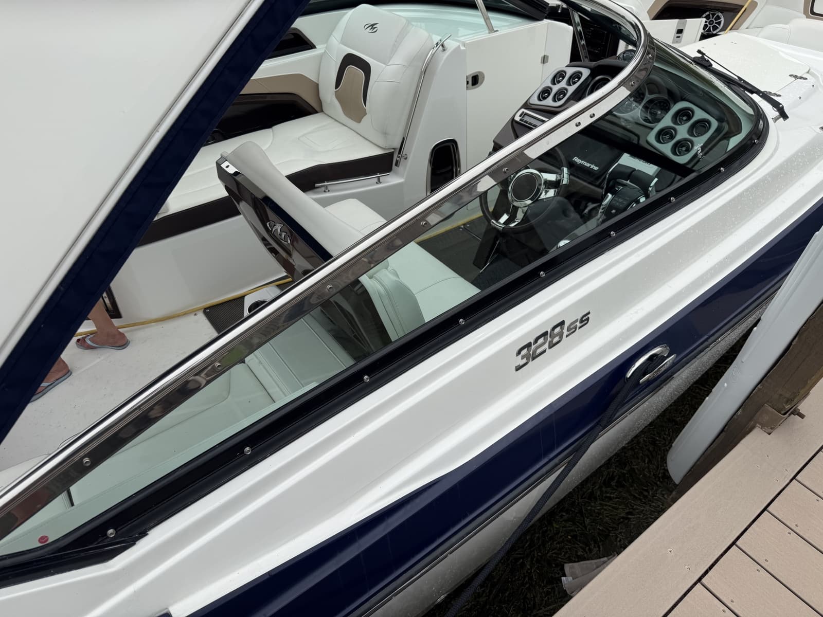 2016 Monterey 328SS - Photo 26