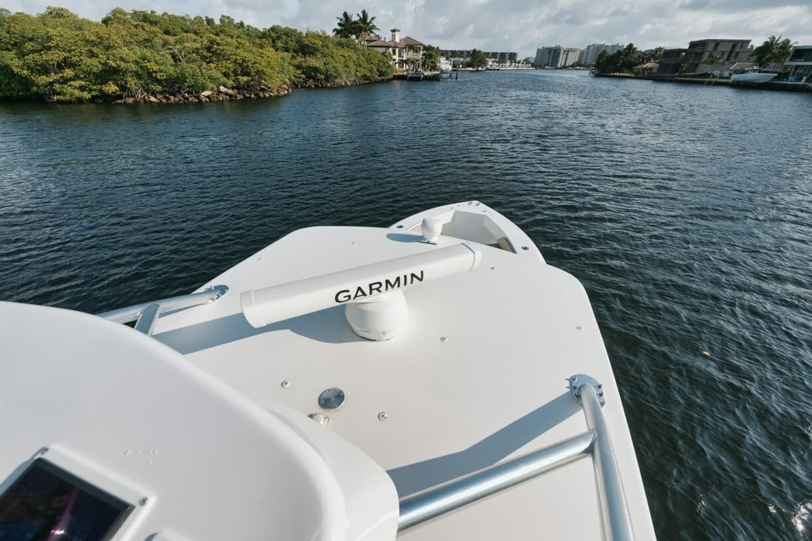 2017 Bahama 37 - Photo 24