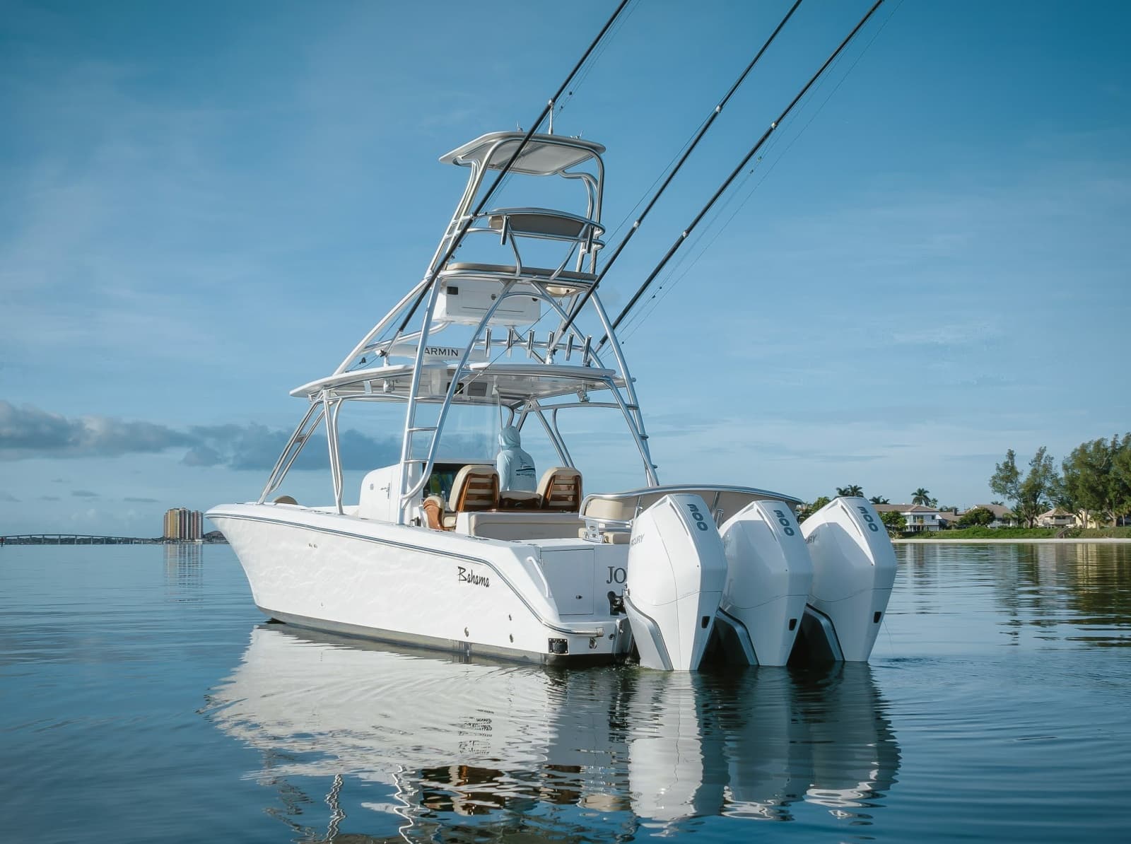 2017 Bahama 37 - Photo 11
