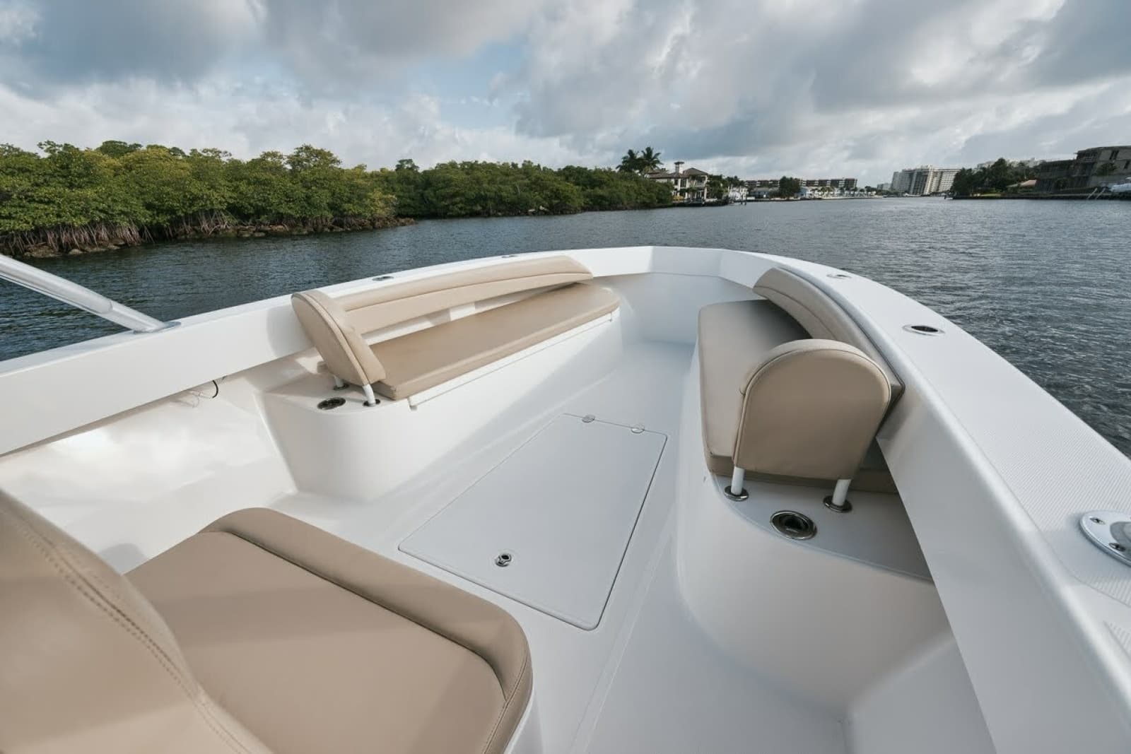 2017 Bahama 37 - Photo 39