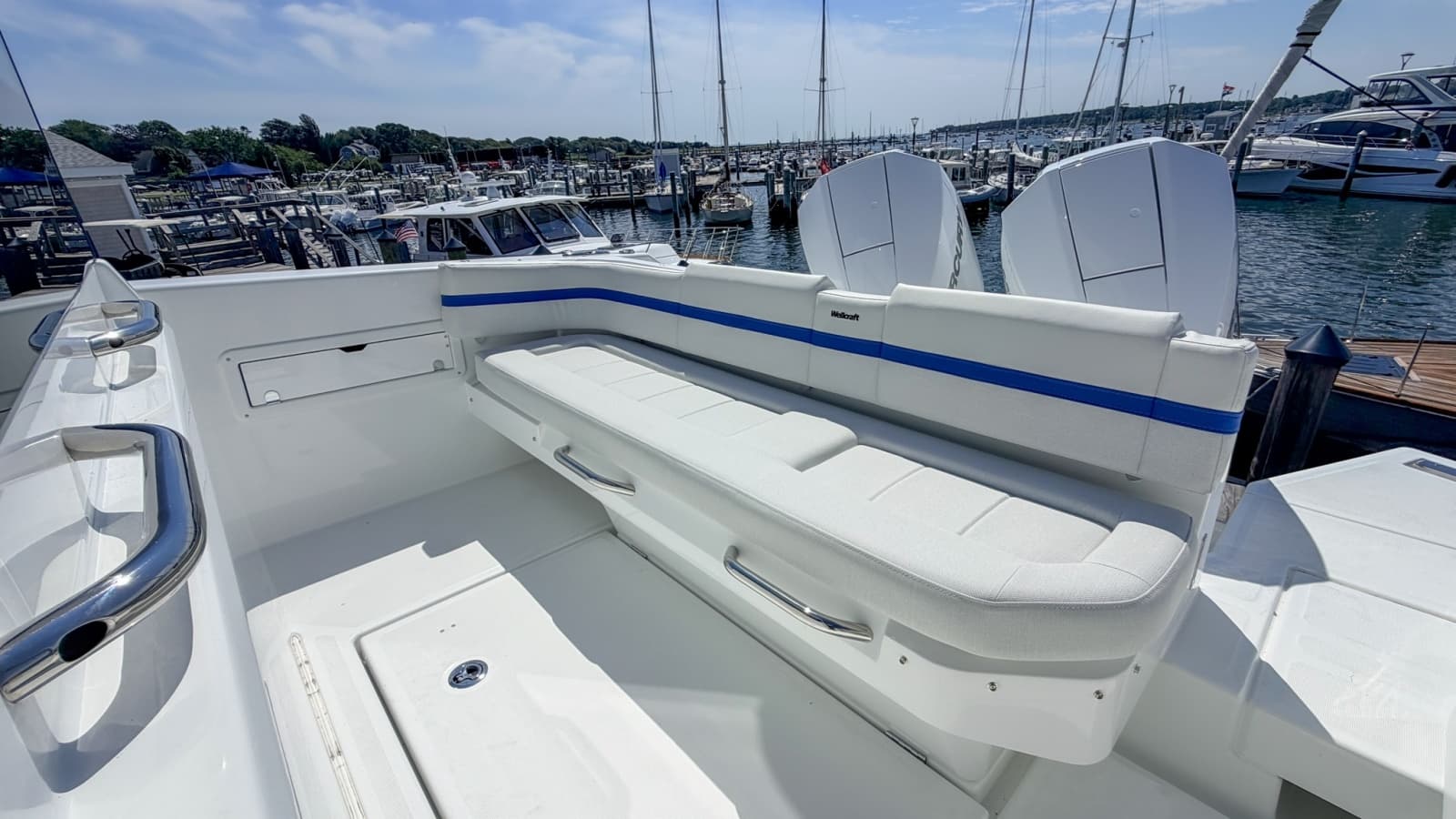 2027 Wellcraft 28 Explorer - Photo 10