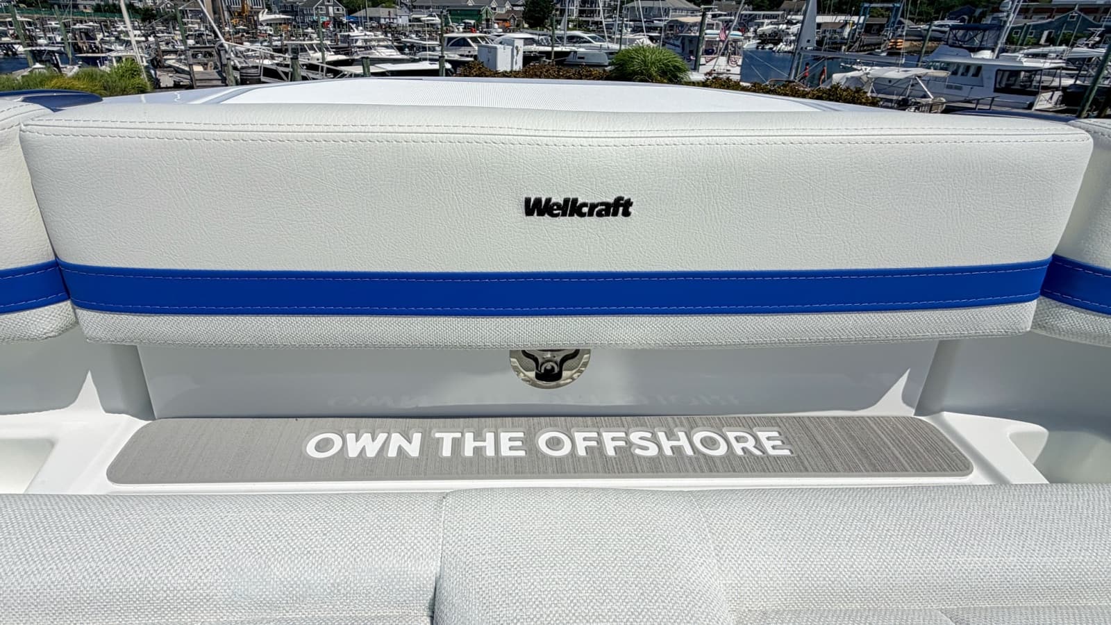 2027 Wellcraft 28 Explorer - Photo 16