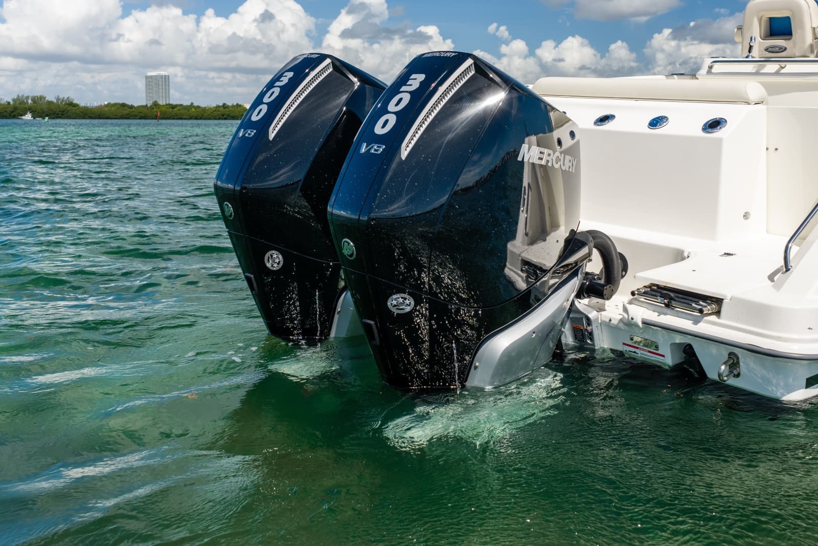 2024 Boston Whaler 280 Outrage - Photo 19