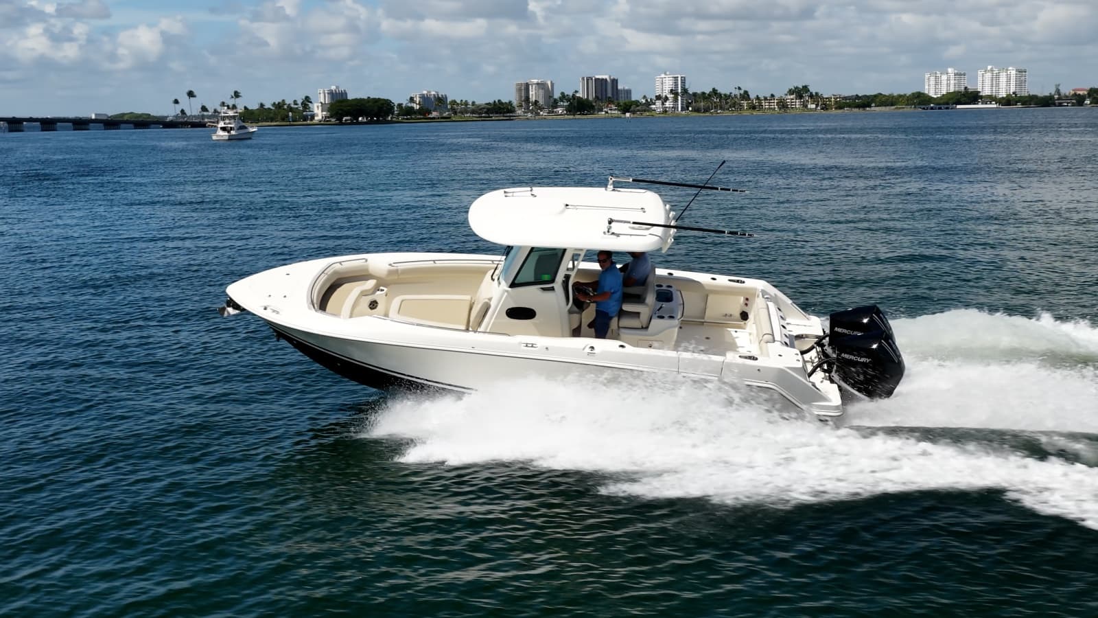 2024 Boston Whaler 280 Outrage - Photo 4