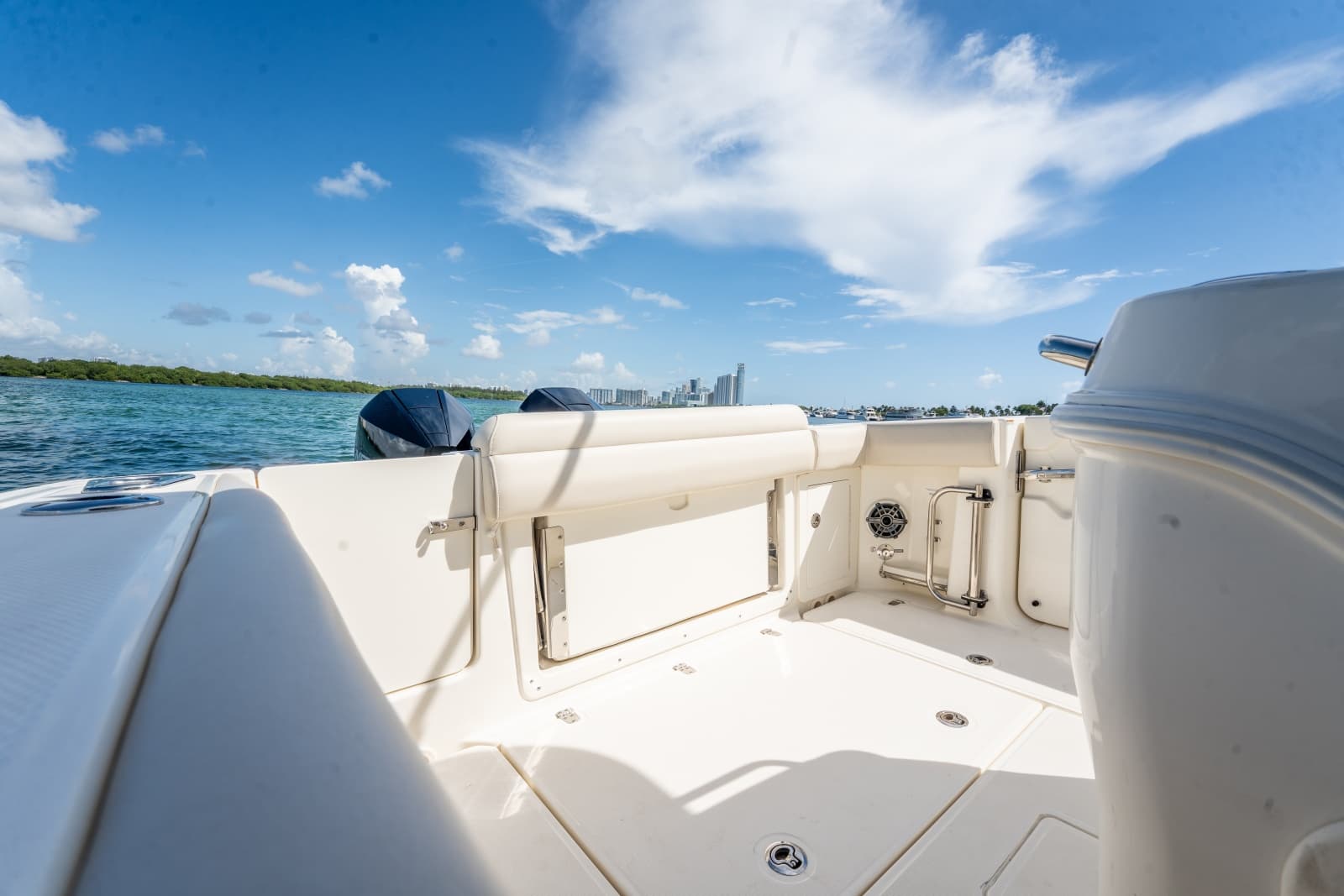 2024 Boston Whaler 280 Outrage - Photo 37