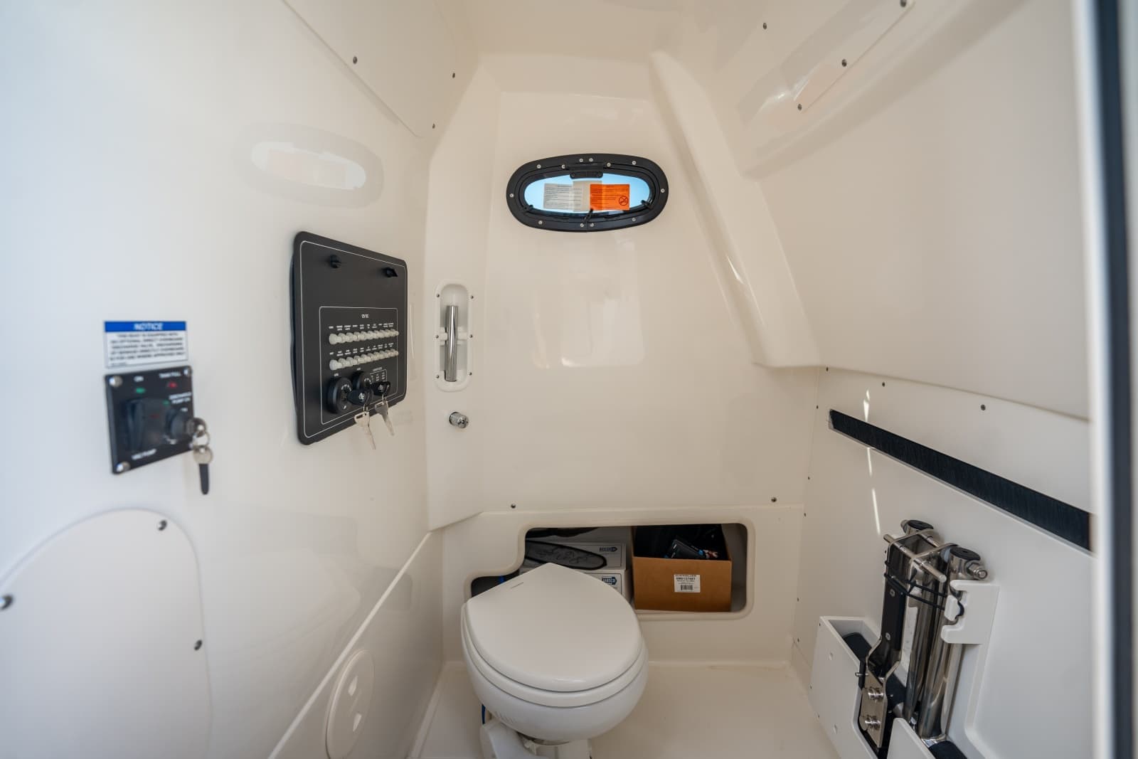 2024 Boston Whaler 280 Outrage - Photo 43