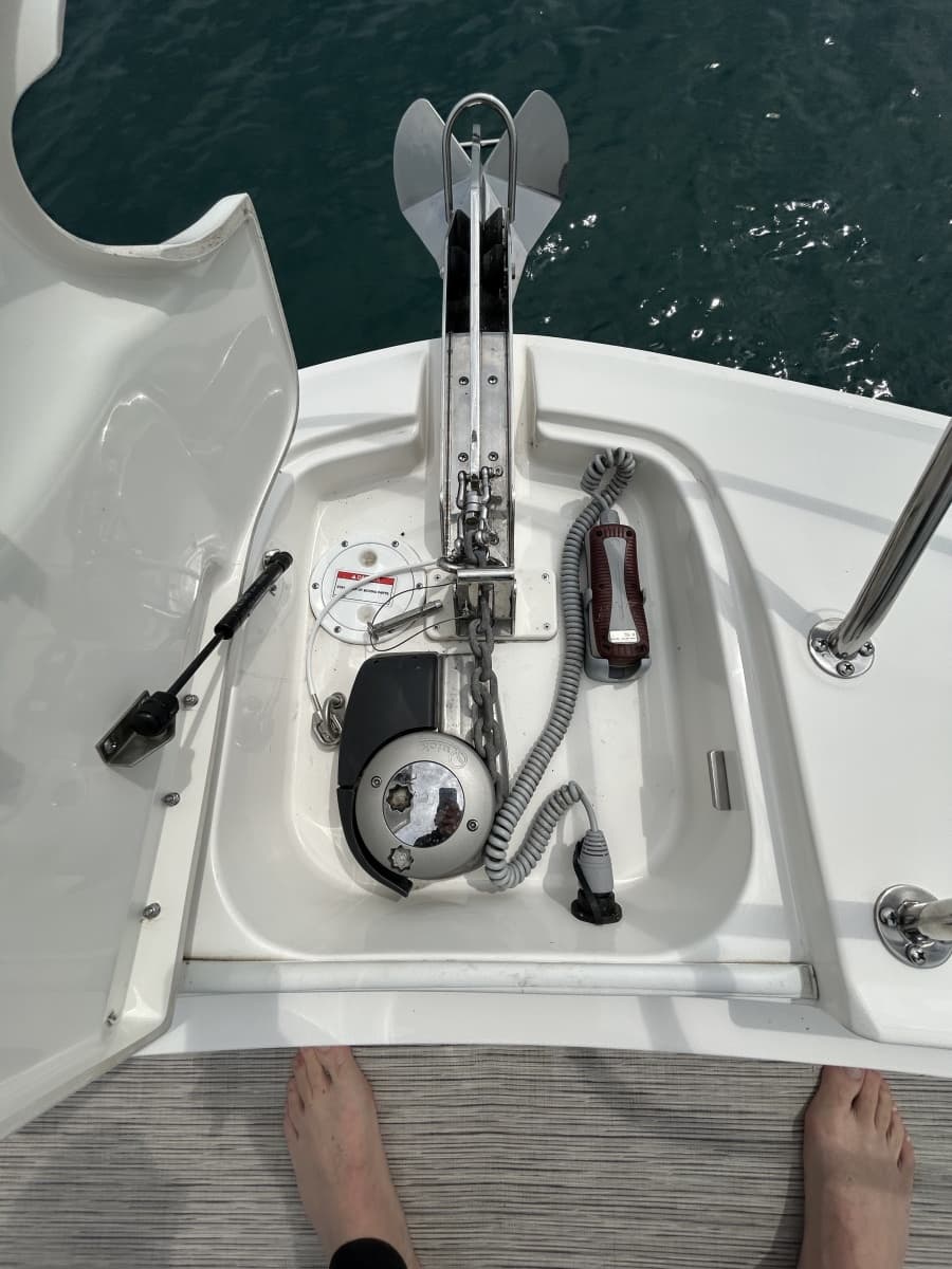2023 Sea Ray Sundancer 320 - Photo 22