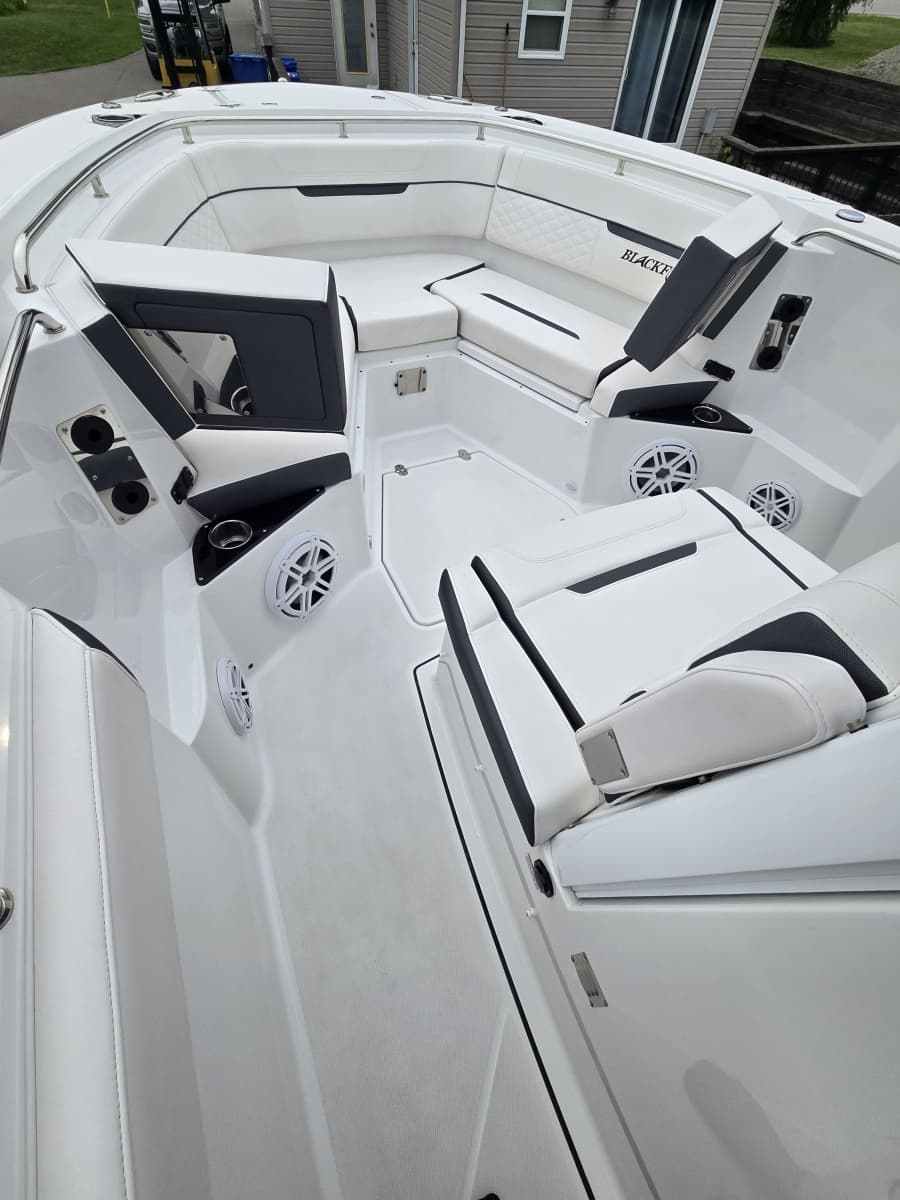 2023 Blackfin 272 CC - Photo 24