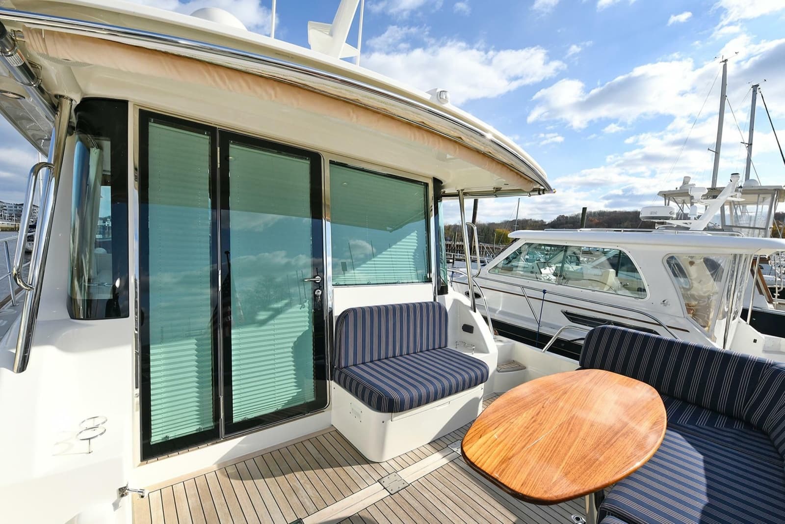 2021 Sabre 48 Salon Express - Photo 19