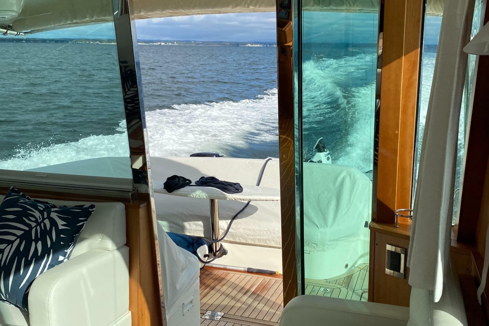 2021 Sabre 48 Salon Express - Photo 115