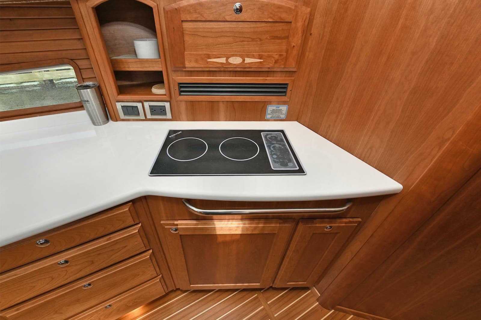 2021 Sabre 48 Salon Express - Photo 78