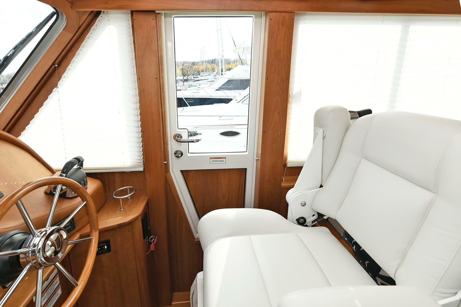 2021 Sabre 48 Salon Express - Photo 59