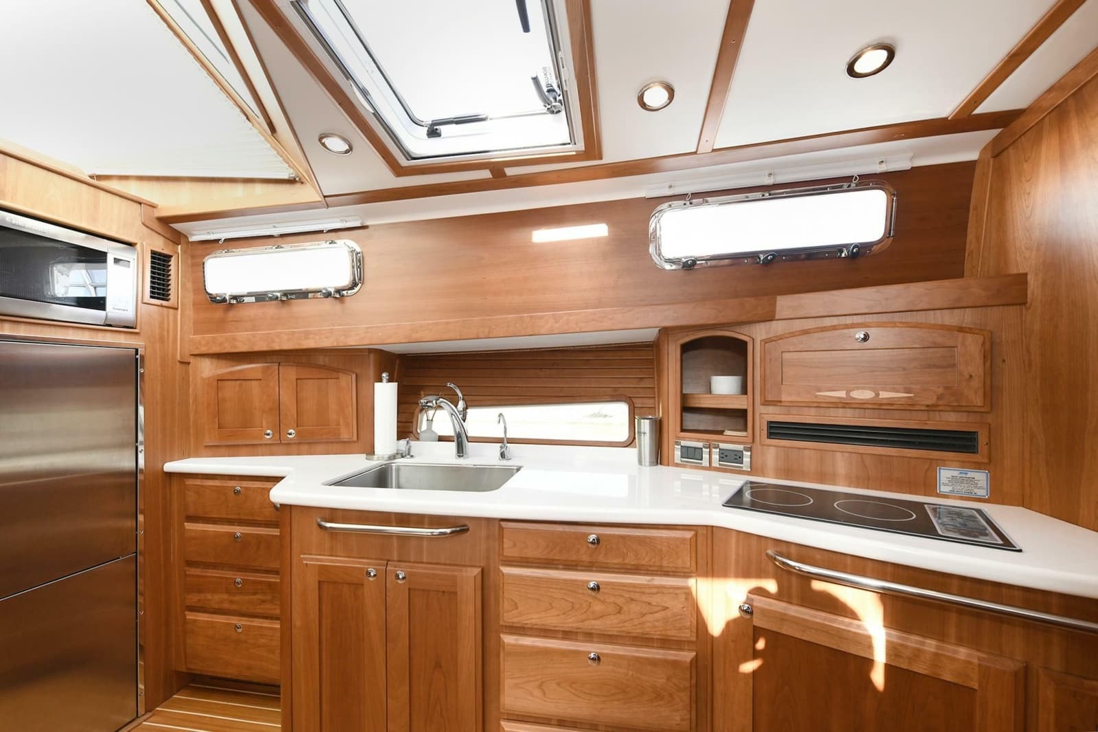 2021 Sabre 48 Salon Express - Photo 77