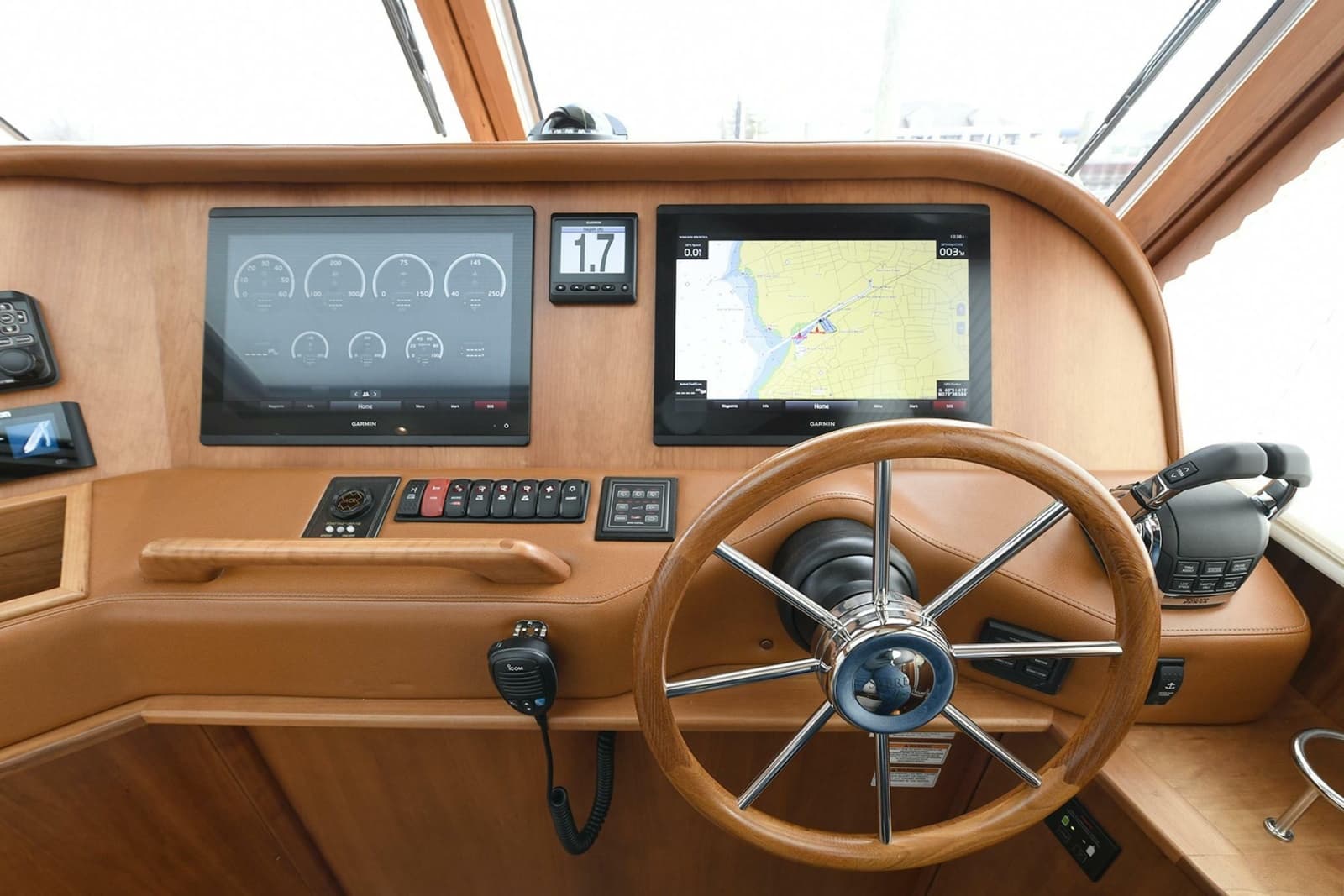2021 Sabre 48 Salon Express - Photo 75