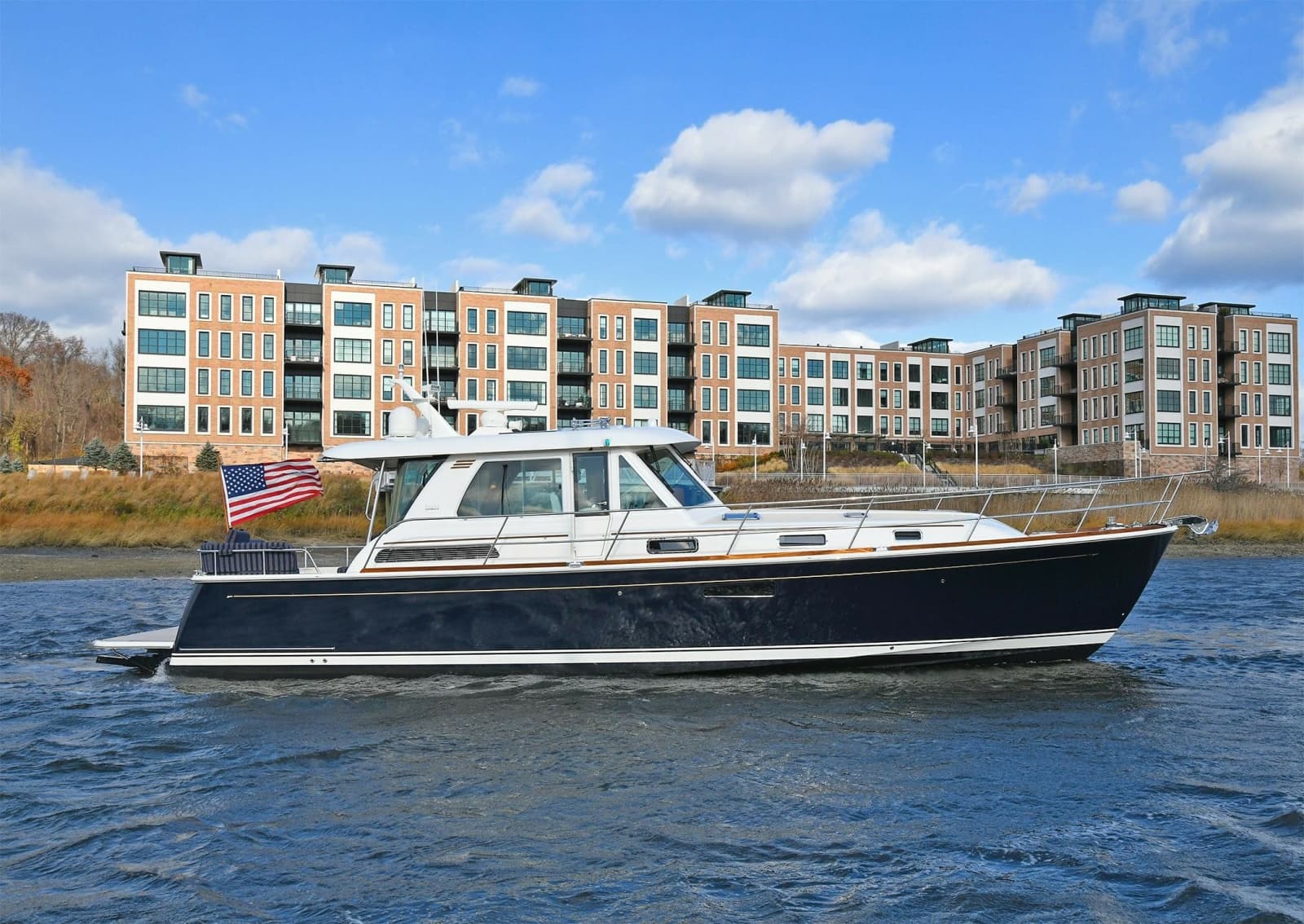 2021 Sabre 48 Salon Express - Photo 1