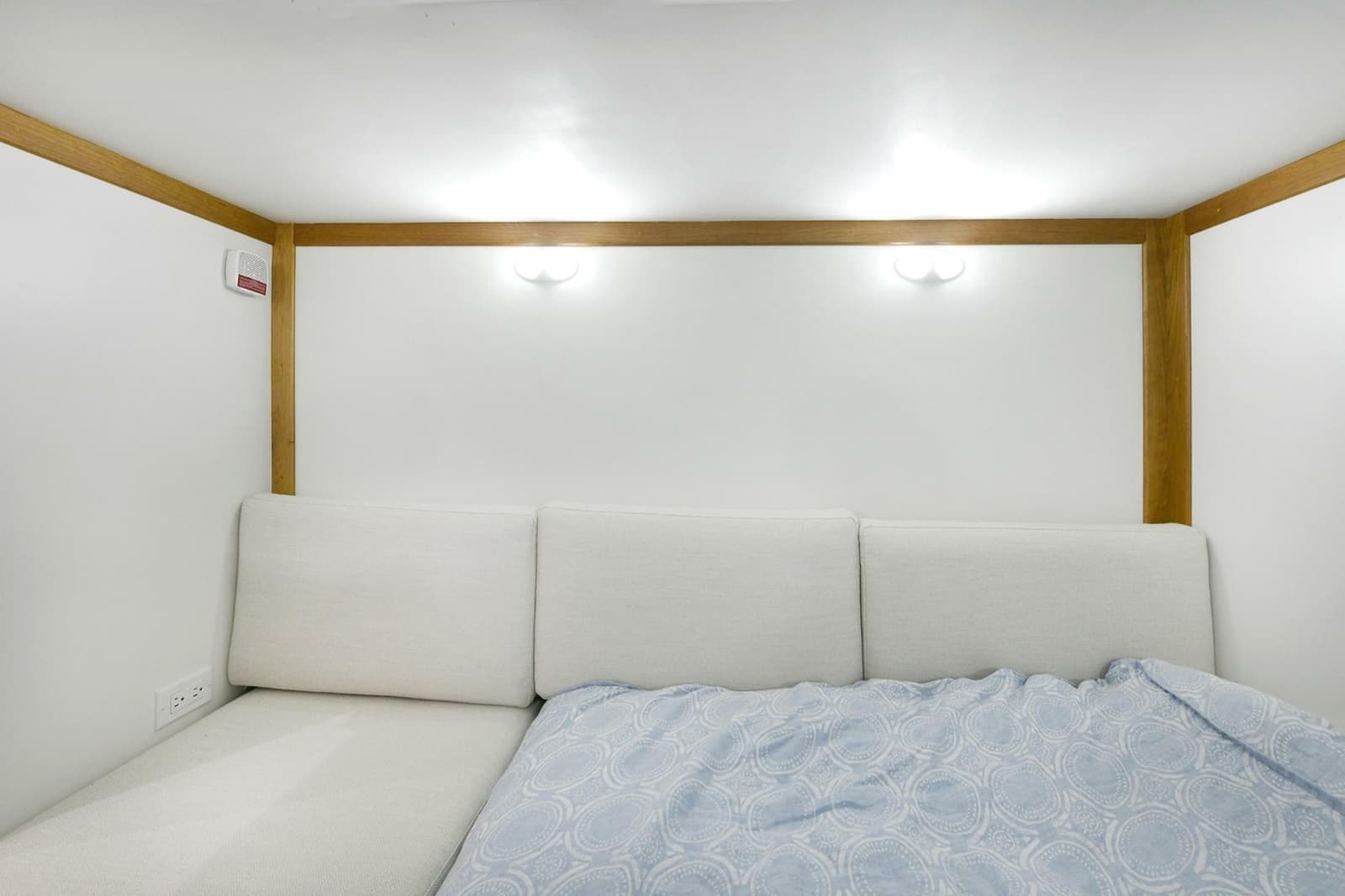 2021 Sabre 48 Salon Express - Photo 47