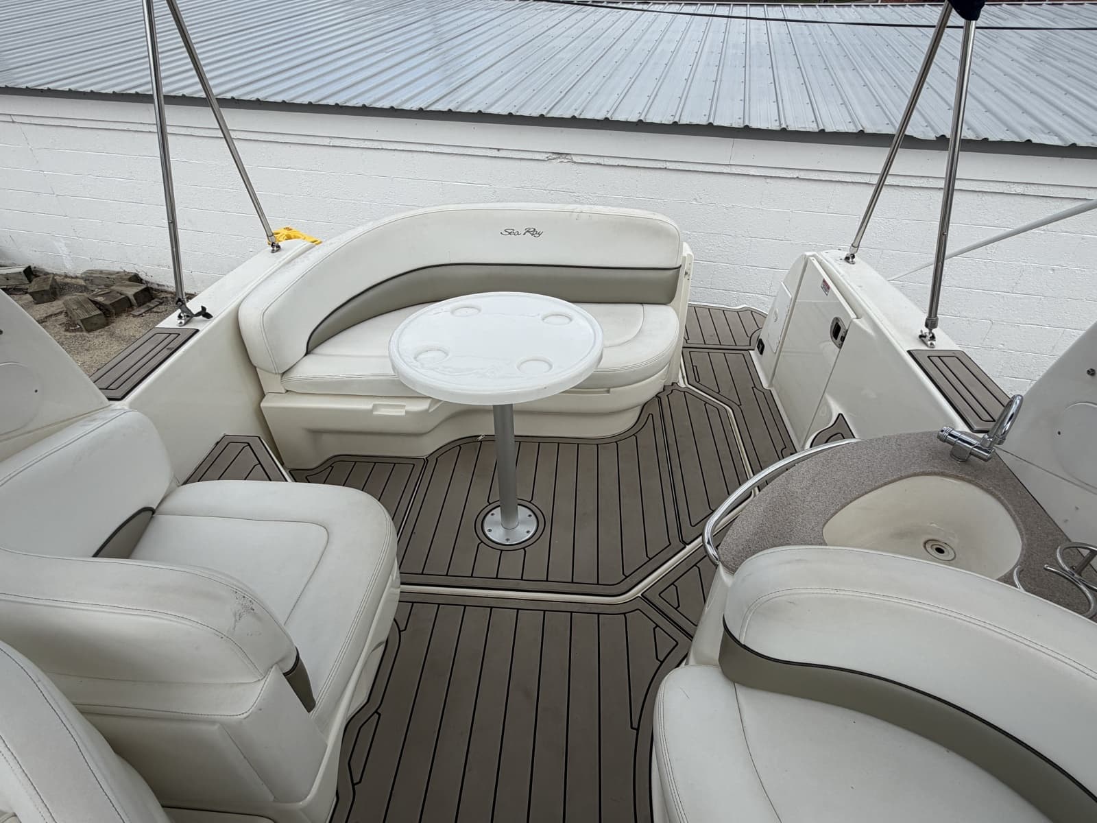 2006 Sea Ray Sundancer 260 - Photo 2