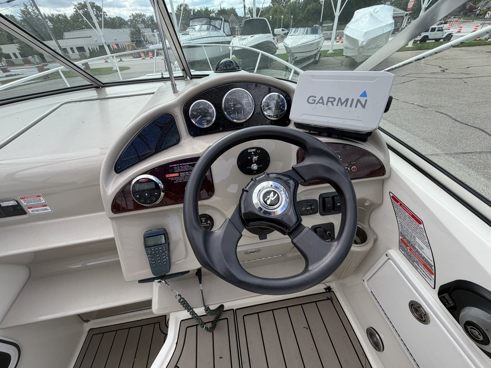 2006 Sea Ray Sundancer 260 - Photo 3