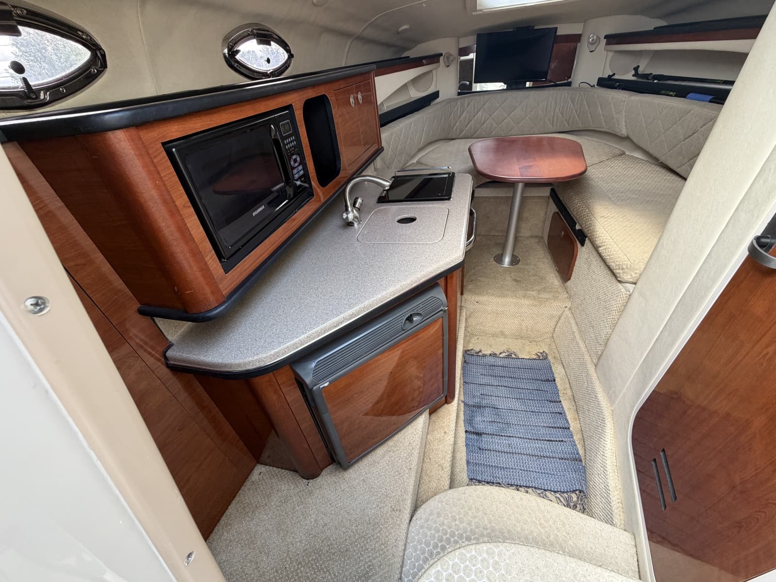 2006 Sea Ray Sundancer 260 - Photo 4