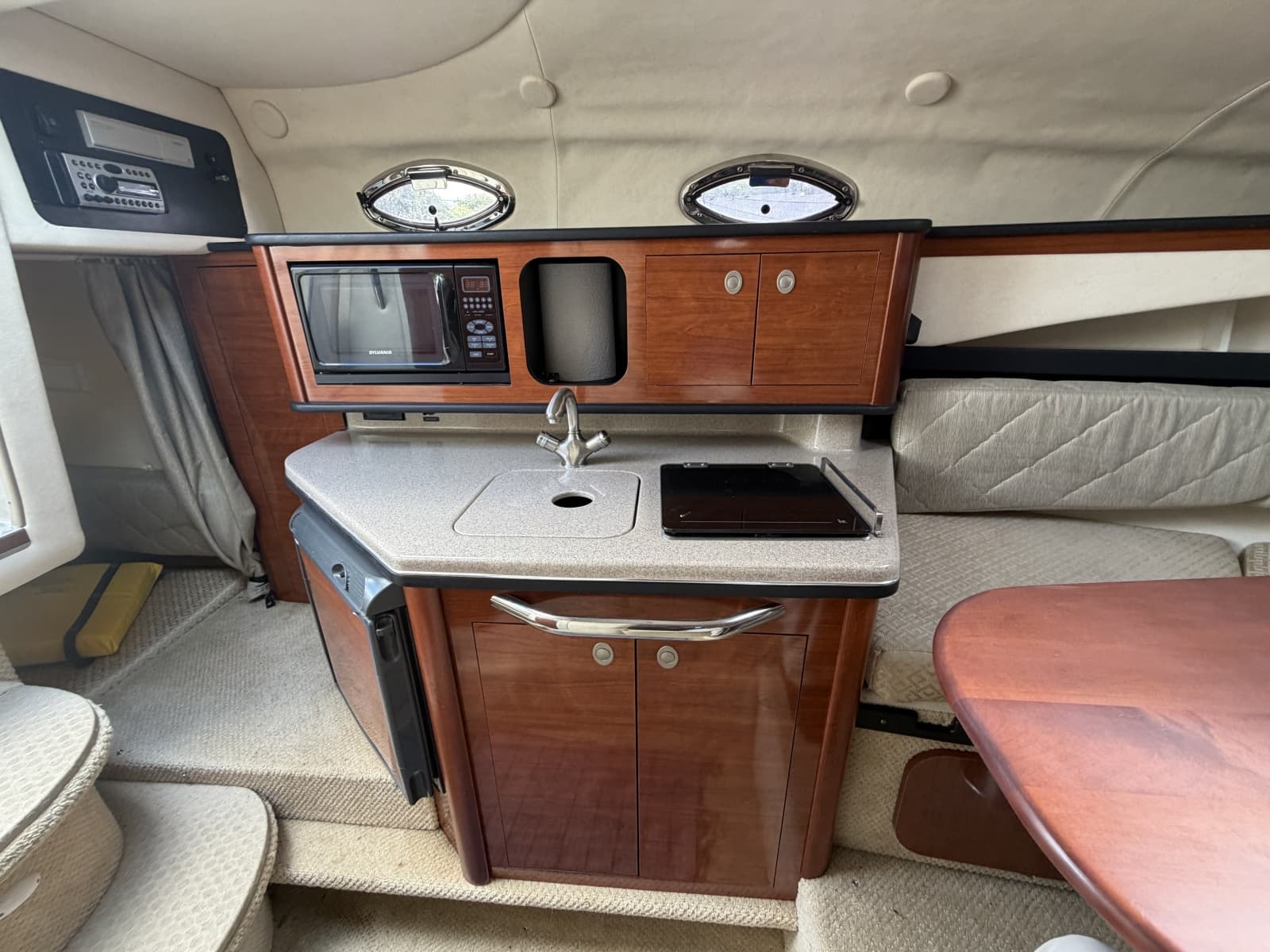 2006 Sea Ray Sundancer 260 - Photo 13