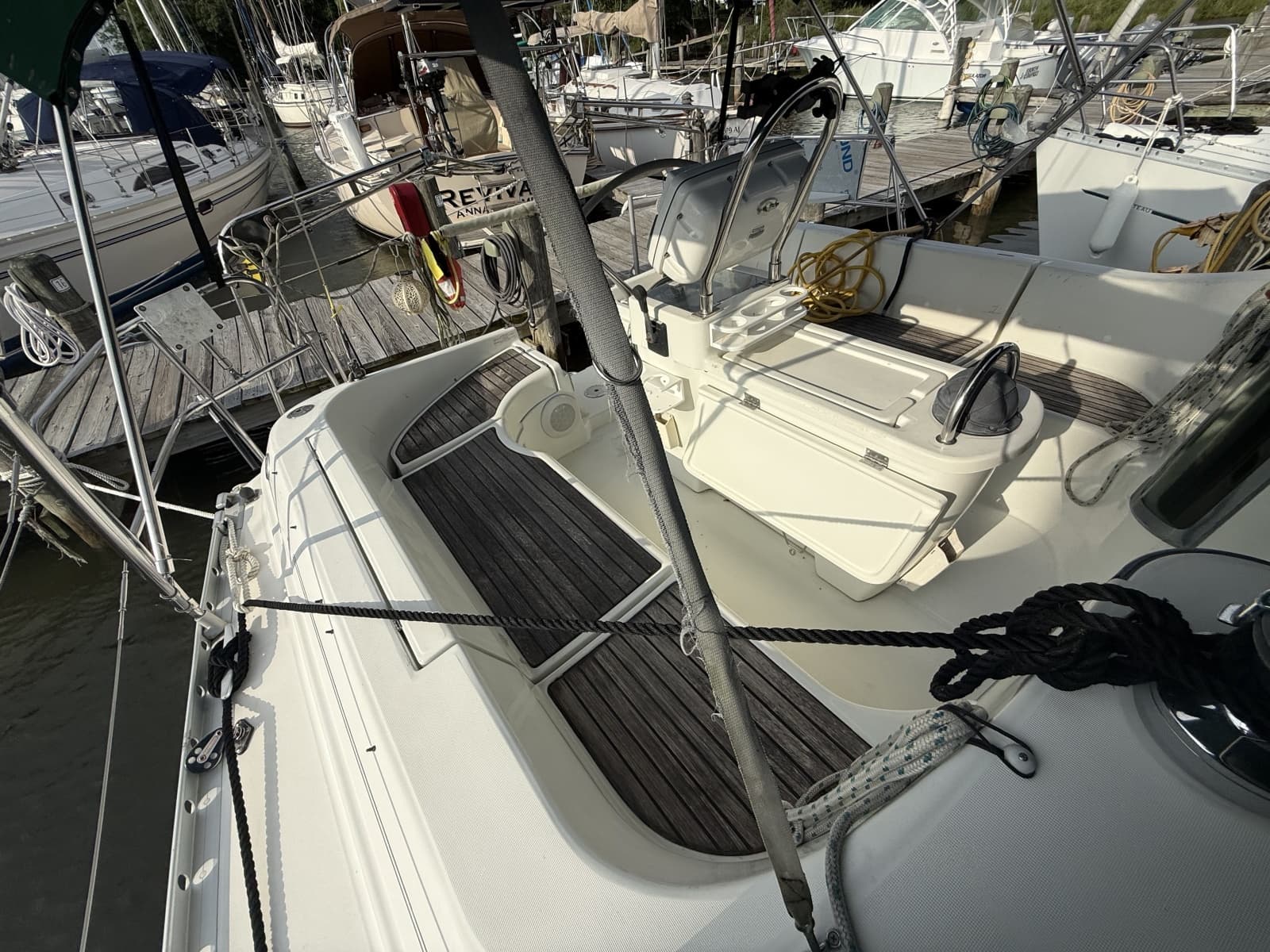 1996 Beneteau 351 - Photo 5