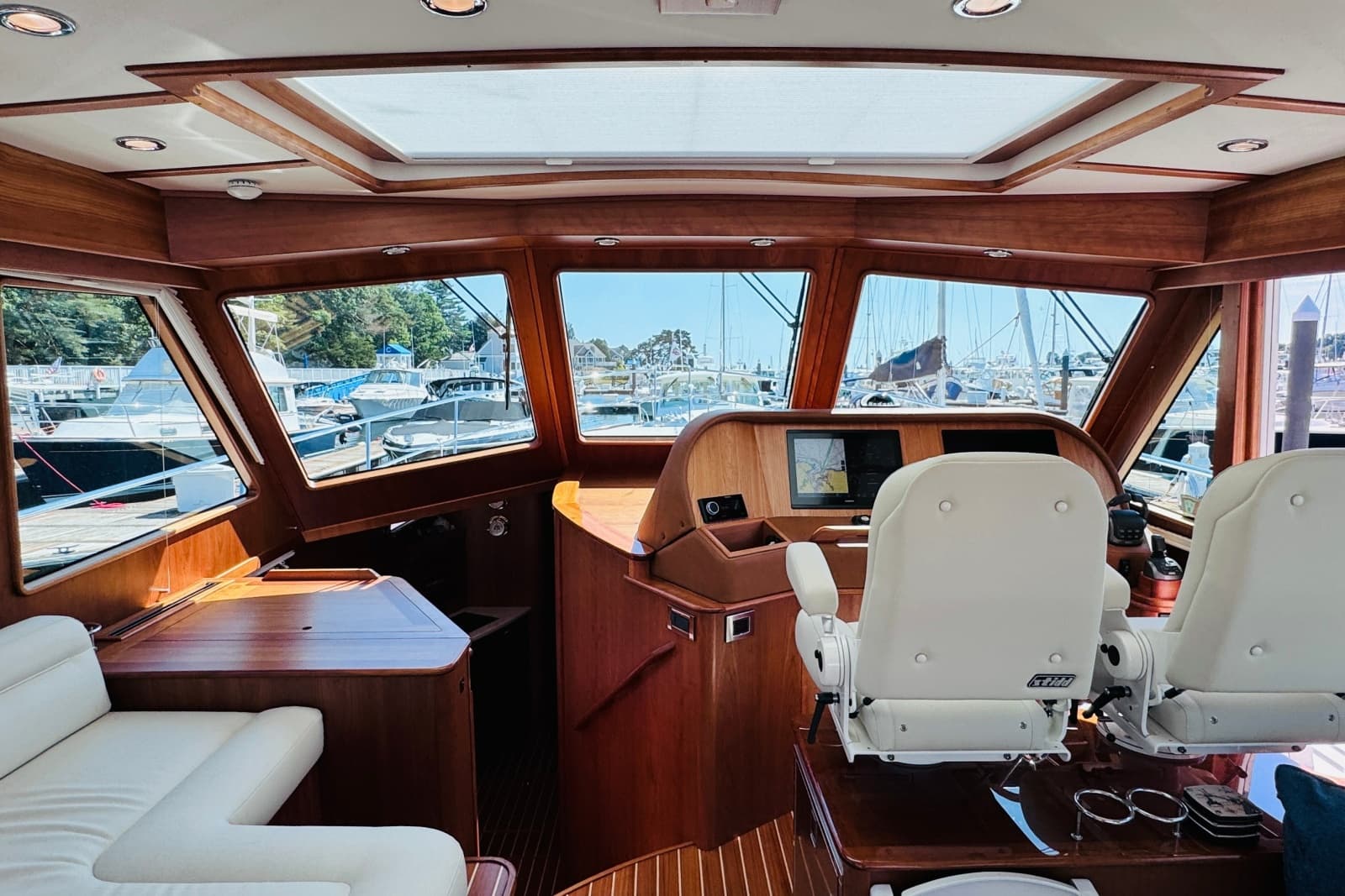2024 Sabre 48 Salon Express - Photo 81