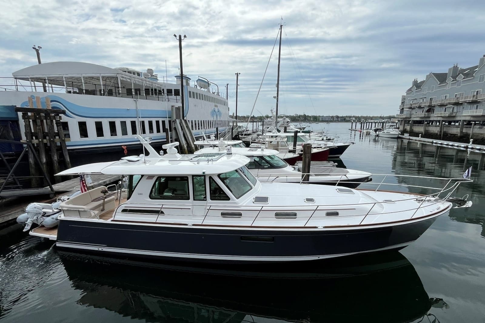 2024 Sabre 48 Salon Express - Photo 95