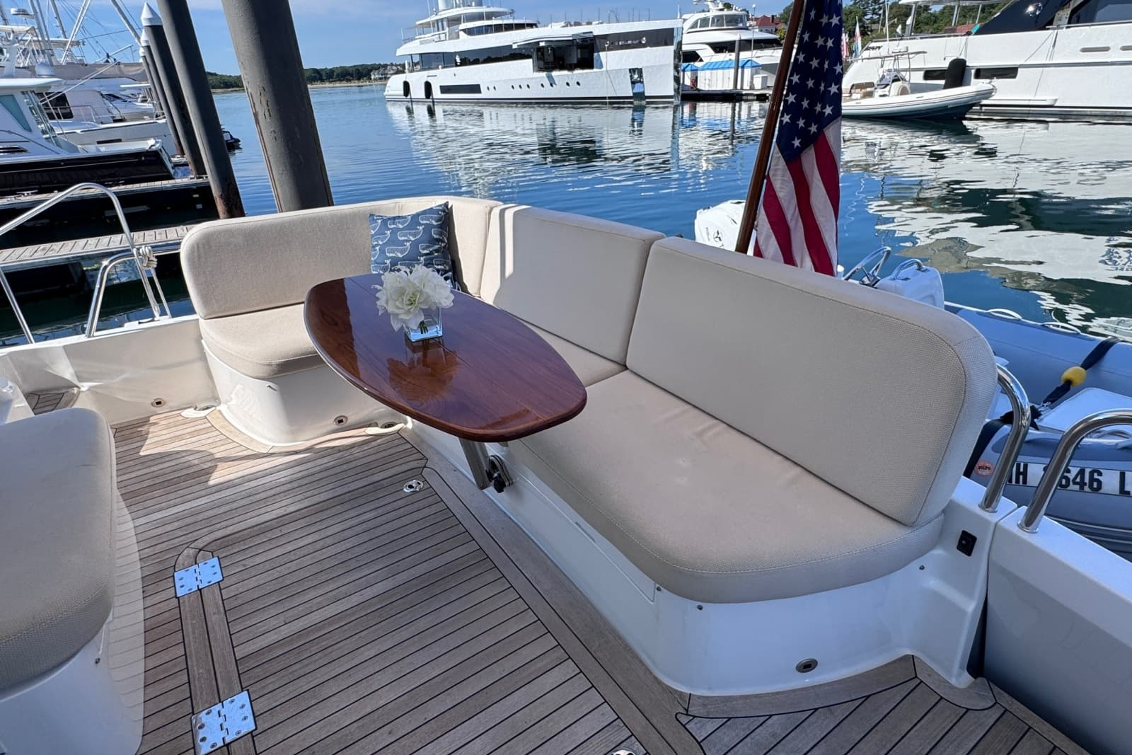 2024 Sabre 48 Salon Express - Photo 41